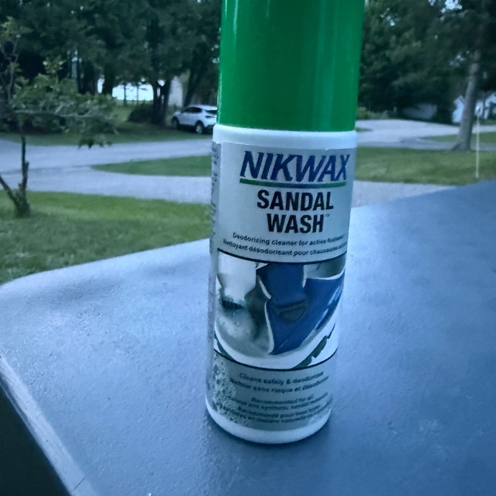 Nikwax Sandal Wash 4.2 oz - Picture 4 of 8